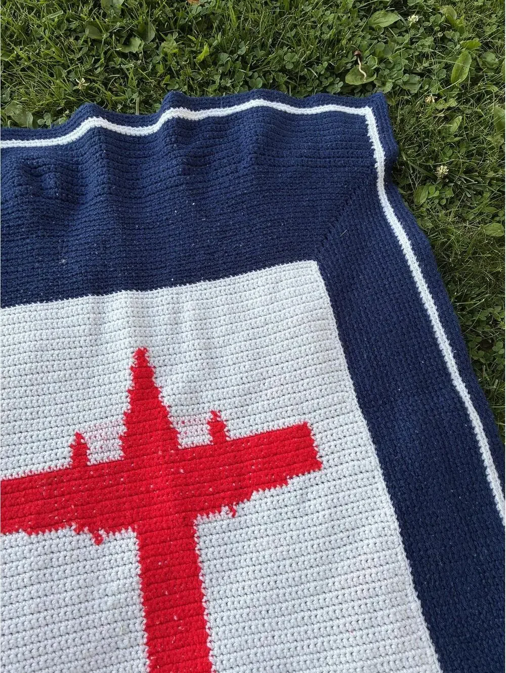 Handmade Crochet Red White Blue Throw Blanket 44L 30W War Plane Design USA 250